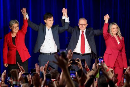 tagreuters.com2025binary_LYNXMPEL42076-VIEWIMAGE