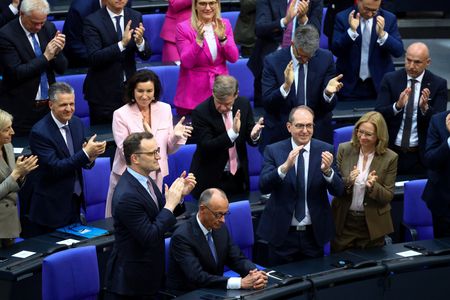 tagreuters.com2025binary_LYNXMPEL450R5-VIEWIMAGE