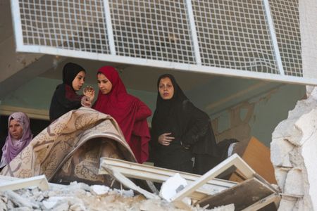 tagreuters.com2025binary_LYNXMPEL460BX-VIEWIMAGE