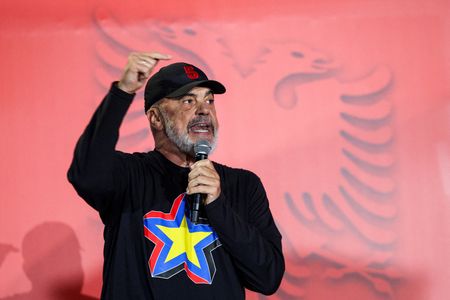 tagreuters.com2025binary_LYNXMPEL470AT-VIEWIMAGE