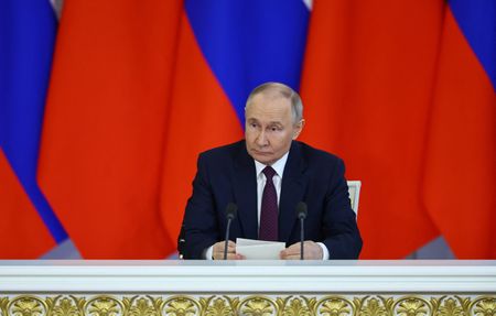 tagreuters.com2025binary_LYNXMPEL4711V-VIEWIMAGE