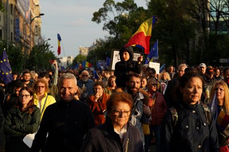 tagreuters.com2025binary_LYNXMPEL480V6-VIEWIMAGE