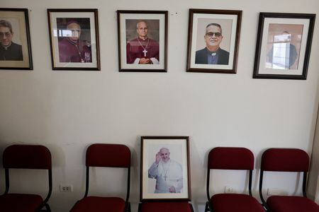 tagreuters.com2025binary_LYNXMPEL480VO-VIEWIMAGE