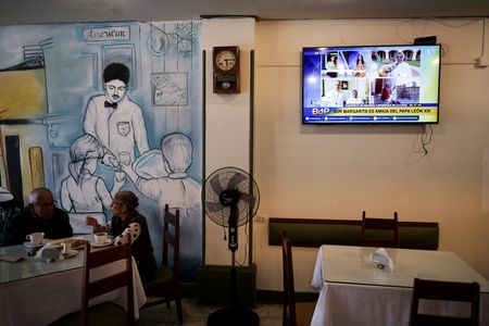 tagreuters.com2025binary_LYNXMPEL480VP-VIEWIMAGE