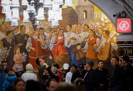 tagreuters.com2025binary_LYNXMPEL4C0LI-VIEWIMAGE