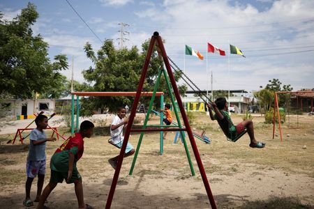 tagreuters.com2025binary_LYNXMPEL4D0I6-VIEWIMAGE