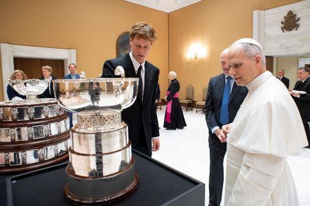 tagreuters.com2025binary_LYNXMPEL4D0JI-VIEWIMAGE