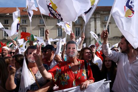 tagreuters.com2025binary_LYNXMPEL4F0TE-VIEWIMAGE