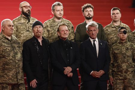 tagreuters.com2025binary_LYNXMPEL4F0VC-VIEWIMAGE