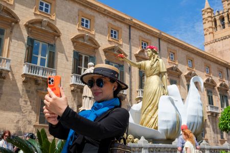 tagreuters.com2025binary_LYNXMPEL4G02A-VIEWIMAGE