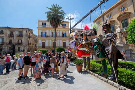 tagreuters.com2025binary_LYNXMPEL4G03N-VIEWIMAGE