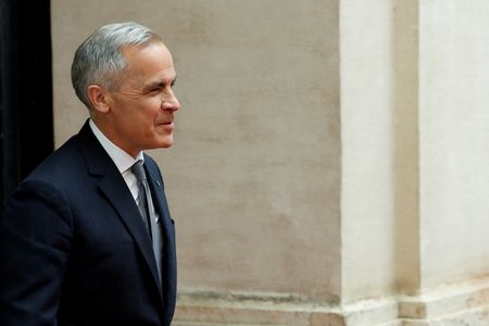 tagreuters.com2025binary_LYNXMPEL4G0H9-VIEWIMAGE