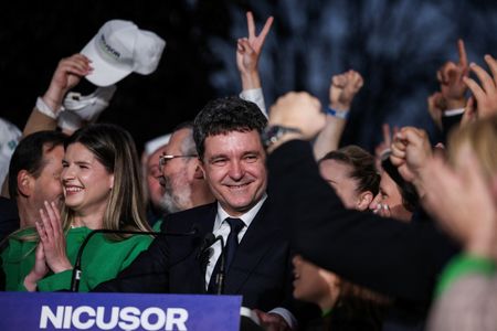 tagreuters.com2025binary_LYNXMPEL4H0GU-VIEWIMAGE