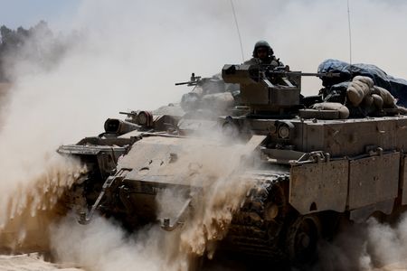 tagreuters.com2025binary_LYNXMPEL4J0GF-VIEWIMAGE