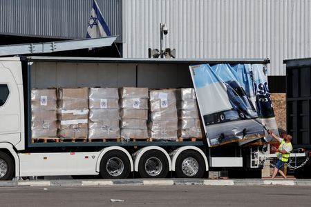 tagreuters.com2025binary_LYNXMPEL4L06Z-VIEWIMAGE