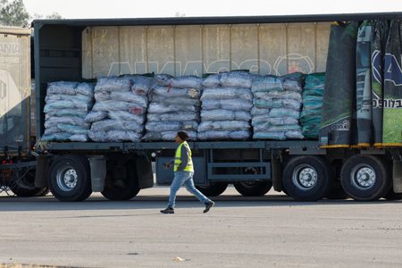 tagreuters.com2025binary_LYNXMPEL4L070-VIEWIMAGE