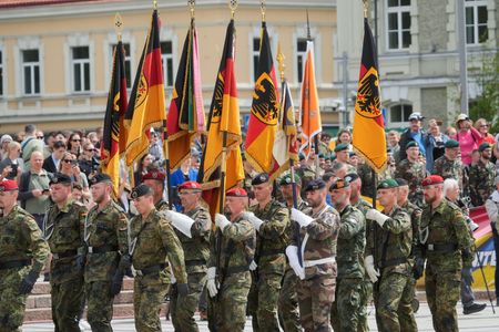 tagreuters.com2025binary_LYNXMPEL4M07Y-VIEWIMAGE