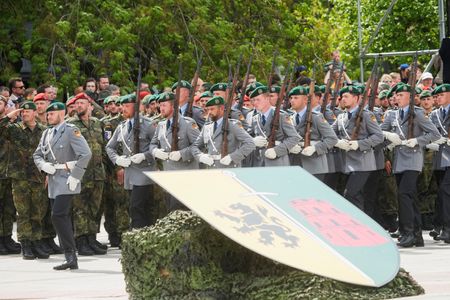 tagreuters.com2025binary_LYNXMPEL4M087-VIEWIMAGE