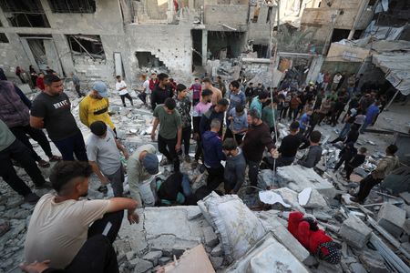 tagreuters.com2025binary_LYNXMPEL4M0GT-VIEWIMAGE