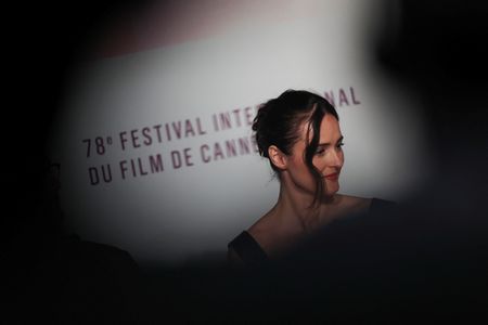 tagreuters.com2025binary_LYNXMPEL4M0W2-VIEWIMAGE