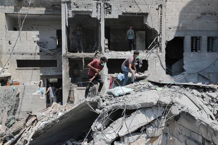 tagreuters.com2025binary_LYNXMPEL5608H-VIEWIMAGE