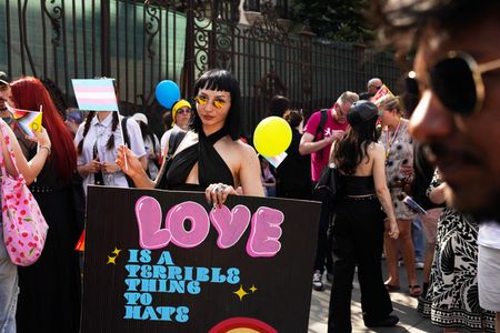 tagreuters.com2025binary_LYNXMPEL560AY-VIEWIMAGE