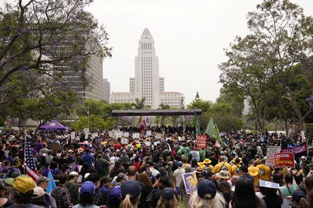 tagreuters.com2025binary_LYNXMPEL580S7-VIEWIMAGE