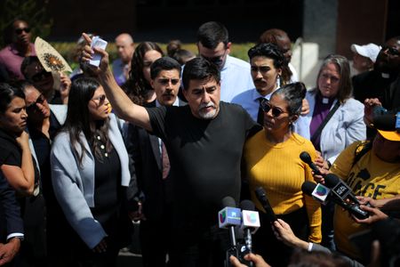 tagreuters.com2025binary_LYNXMPEL580WF-VIEWIMAGE