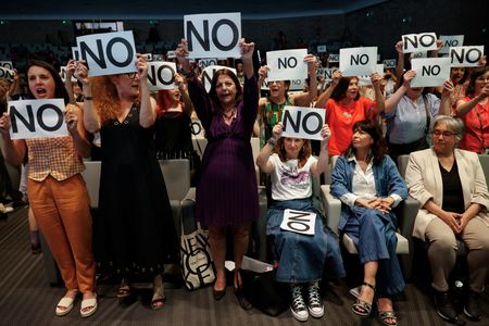 tagreuters.com2025binary_LYNXMPEL590E0-VIEWIMAGE