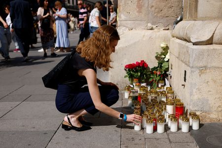 tagreuters.com2025binary_LYNXMPEL5A0TP-VIEWIMAGE