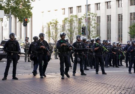 tagreuters.com2025binary_LYNXMPEL5B018-VIEWIMAGE