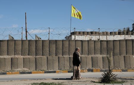 tagreuters.com2025binary_LYNXMPEL5B064-VIEWIMAGE