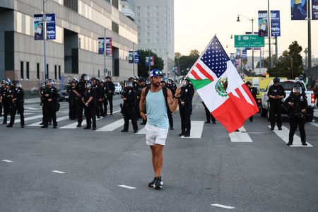 tagreuters.com2025binary_LYNXMPEL5C05O-VIEWIMAGE