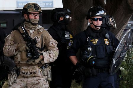 tagreuters.com2025binary_LYNXMPEL5C05P-VIEWIMAGE