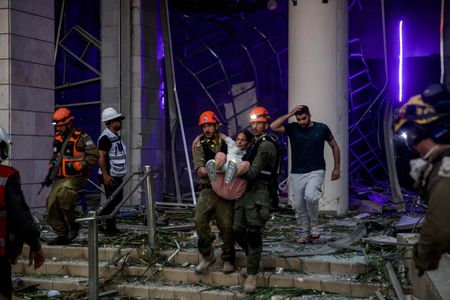 tagreuters.com2025binary_LYNXMPEL5F03R-VIEWIMAGE