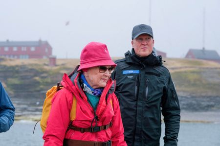 tagreuters.com2025binary_LYNXMPEL5F0B8-VIEWIMAGE