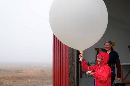 tagreuters.com2025binary_LYNXMPEL5F0BA-VIEWIMAGE