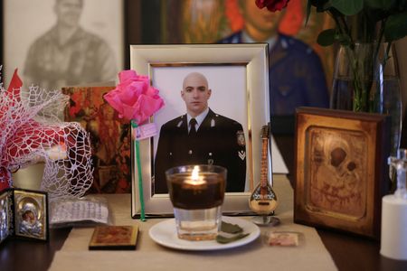 tagreuters.com2025binary_LYNXMPEL5F0BP-VIEWIMAGE