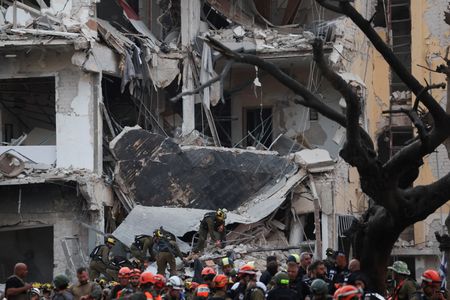 tagreuters.com2025binary_LYNXMPEL5F0ET-VIEWIMAGE