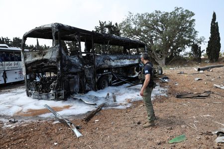 tagreuters.com2025binary_LYNXMPEL5G0FQ-VIEWIMAGE