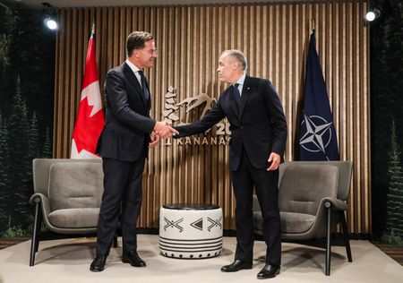 tagreuters.com2025binary_LYNXMPEL5G0X4-VIEWIMAGE