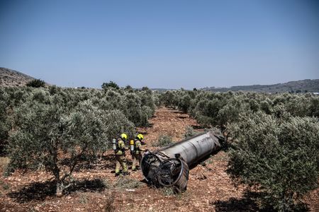 tagreuters.com2025binary_LYNXMPEL5H0Z6-VIEWIMAGE