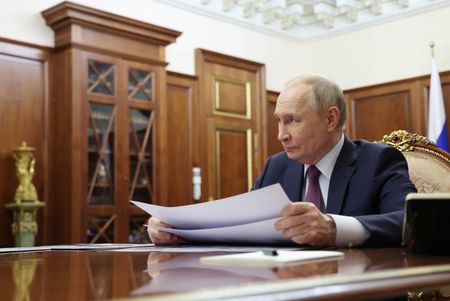 tagreuters.com2025binary_LYNXMPEL5H17K-VIEWIMAGE