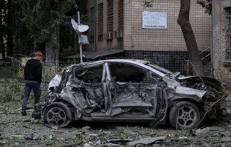 tagreuters.com2025binary_LYNXMPEL5J0BN-VIEWIMAGE