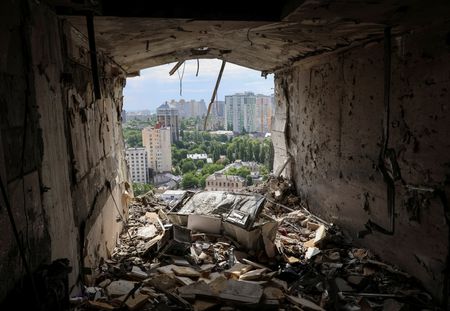 tagreuters.com2025binary_LYNXMPEL5J0BU-VIEWIMAGE