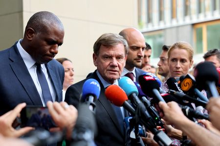 tagreuters.com2025binary_LYNXMPEL5J0ZM-VIEWIMAGE