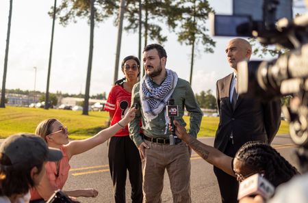 tagreuters.com2025binary_LYNXMPEL5K08J-VIEWIMAGE