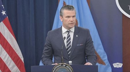 tagreuters.com2025binary_LYNXMPEL5L08D-VIEWIMAGE