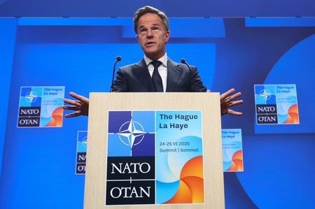 tagreuters.com2025binary_LYNXMPEL5M0RS-VIEWIMAGE