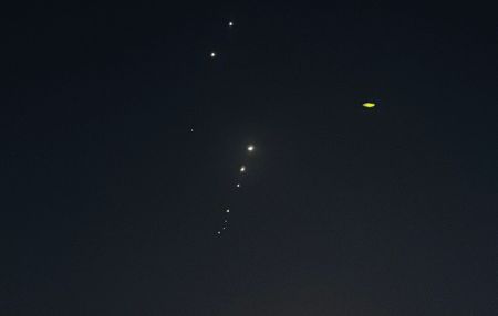 tagreuters.com2025binary_LYNXMPEL5M0UA-VIEWIMAGE